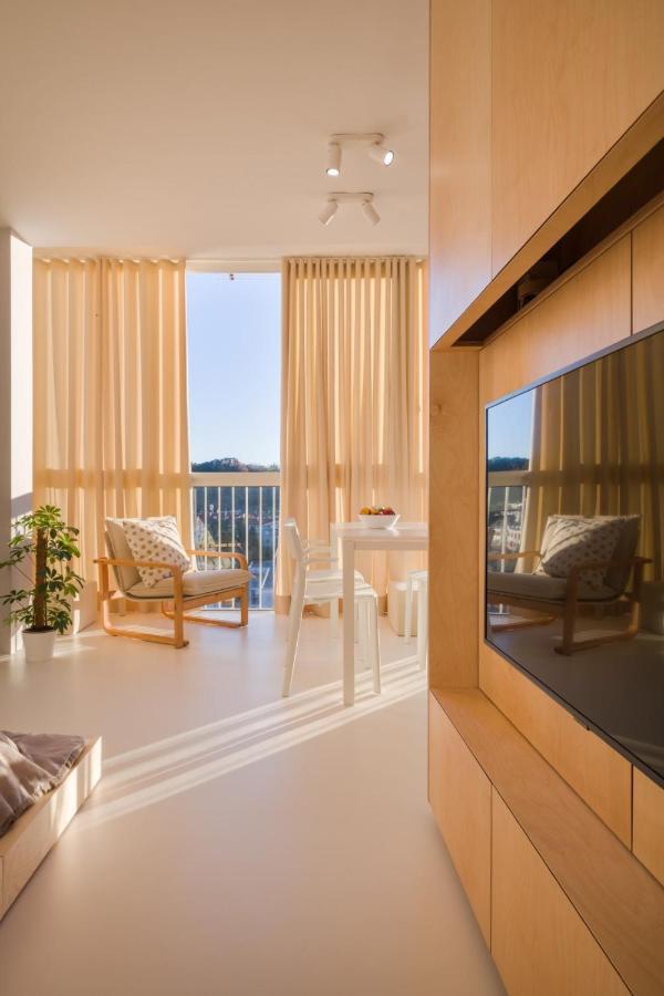 Elegant Studio Apartment With Panoramic View Nova Gorica Exterior photo